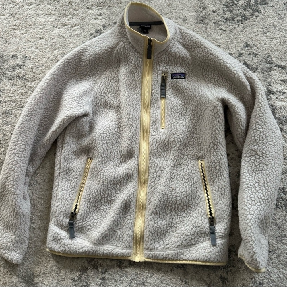 Patagonia Cream and Yellow Performance Jacket Kids XL